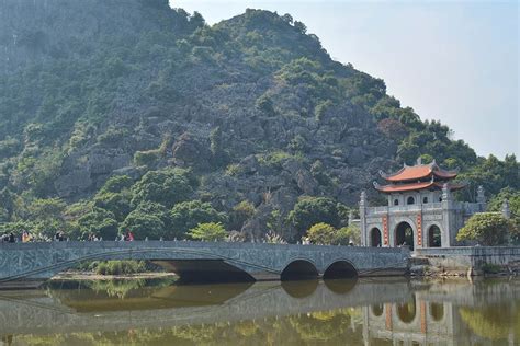 Hoa Lu Ancient Capital Viet Dan Travel