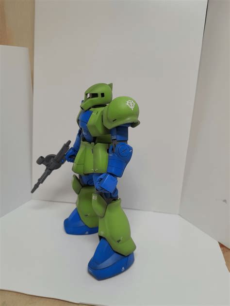 Hguc064 Zaku 1 First Time Gradient Painting My Own Way Rgunpla