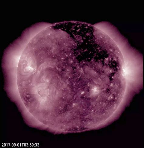 Extensive Coronal Hole | NASA Jet Propulsion Laboratory (JPL)