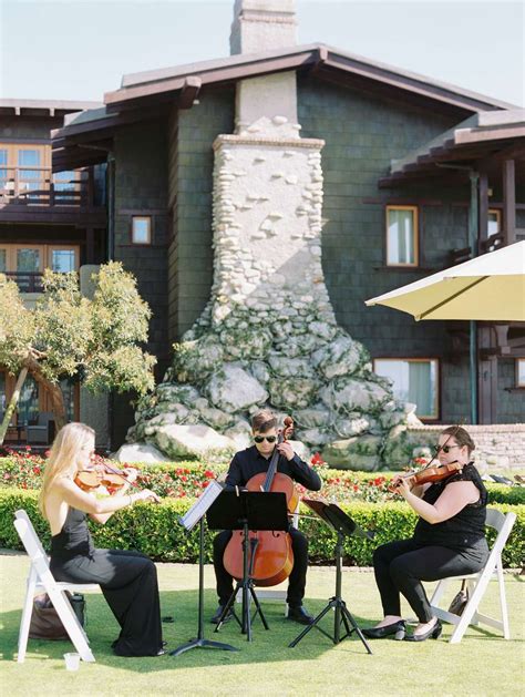 A Romantic Spring Wedding at The Lodge at Torrey Pines