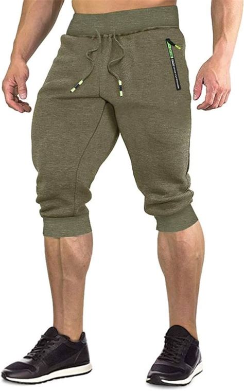 Plain Cotton Mens Gym Capri Feature Impeccable Finish Easily Washable Comfortable Technics