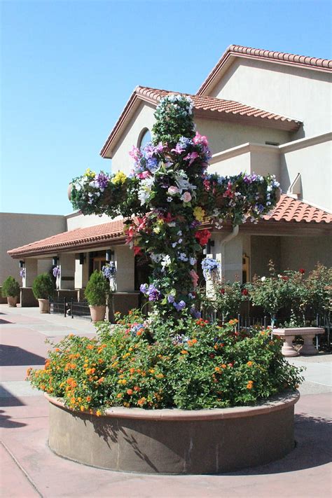 Kostenloses Foto Kreuz Blumen Kirche Katholische St Anne R Misch