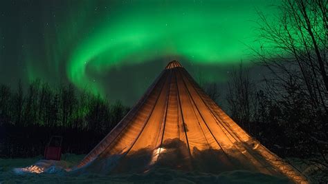 Nordlysjakt Og Samisk Kultur I Alta