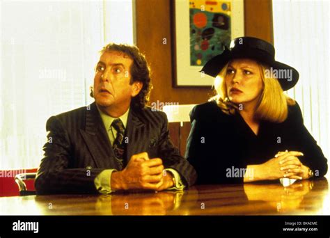 CASPER (1995) ERIC IDLE, CATHY MORIARTY CASP 121 Stock Photo - Alamy