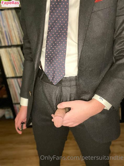 Petersonemag Aka Petersuitandtie Nude Leaks Onlyfans Fapellas