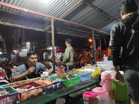 Angkringan Bang Kojer Pasar Kliwon Kudus Restaurant Kudus Restaurant