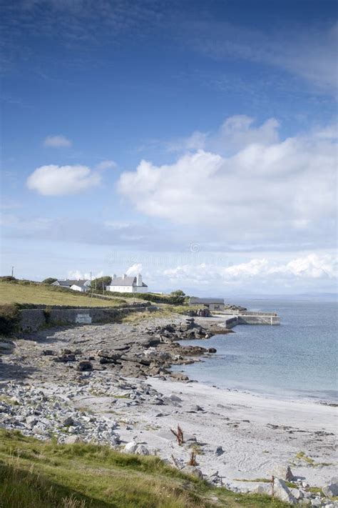 Beach On Inishmore, Ireland Stock Image - Image of ocean, arran: 4219259