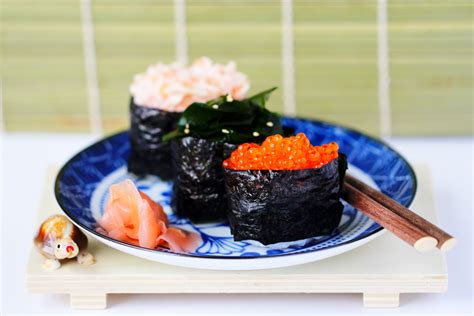 Gunkan Maki Sushi Schiffchen Mit Dreierlei Topping REZEPT