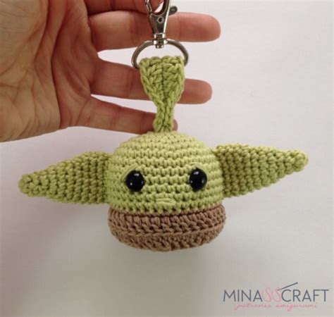 Patr N Amigurumi Gratis De Llavero De Yoda Bebe Amigurumis Y M S