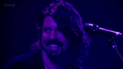 Dave Grohl S Most Iconic Moments Part 1 Foo Fighters Dave Grohl In