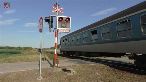 Železniční přejezd Čejetice 3 12 5 2022 Czech railroad crossing