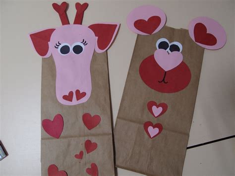 Valentine’s Day Crafting « cute bags | Valentines bag, Valentines card ...