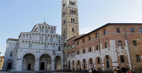 Lucca Sightseeing Bike Tour | GetYourGuide