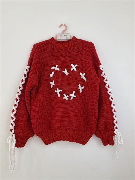 women valentine sweater