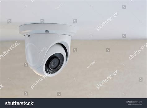 Security Camera House: Over 19,347 Royalty-Free Licensable Stock Photos ...