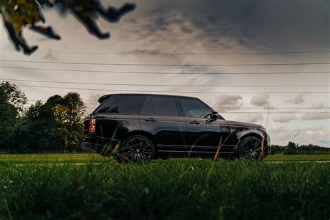 Range Rover Autobiography :: Behance