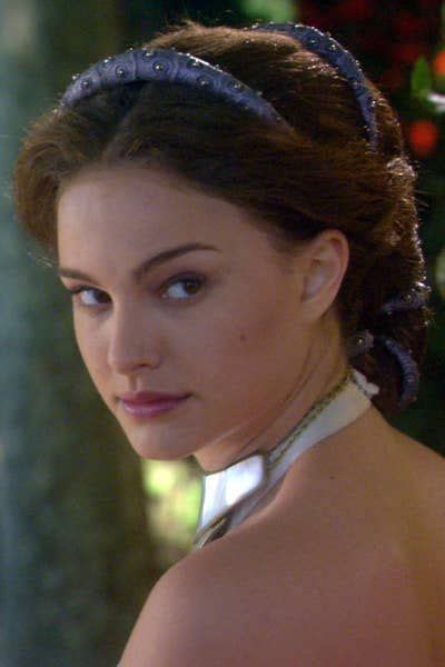 Padmé Amidala Is The Only Fashion Icon I Care About And Heres Why Star Wars Padme Star Wars