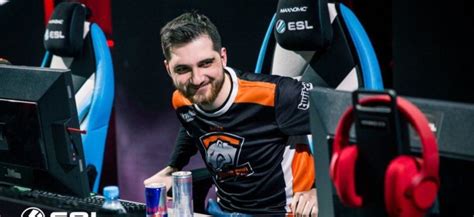 Dota Virtus Pro Anuncia A Contrata O De Resolut On Rodjer Vai Para