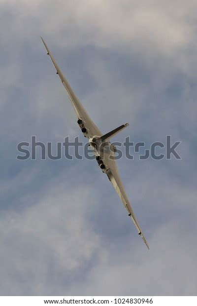 Scampton airfield: Más de 1 fotos de stock con licencia libres de regalías | Shutterstock