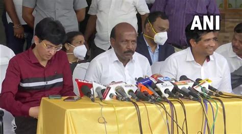 H1n1 Tn Minister Allays Fears Over Surge In Cases No Holiday For