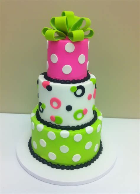 Polka Dot Cake - CakeCentral.com