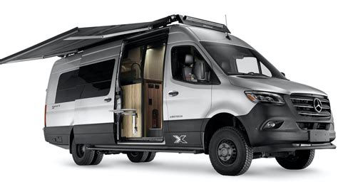 Van Mercedes Benz Sprinter Ganha Versão Motorhome De R 11 Milhão