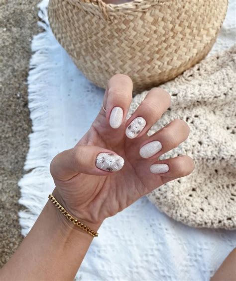 Smalto Sabbia Per Una Manicure Raffinata E Nude I Migliori