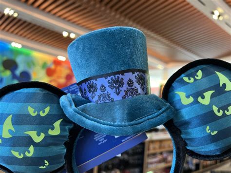 Mickey Mouse The Main Attraction Haunted Mansion Series Arrives At Walt Disney World Wdw News