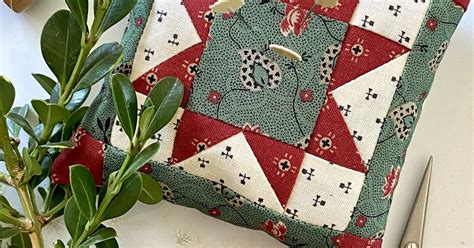 Temecula Quilt Company: Red and Green Quilts