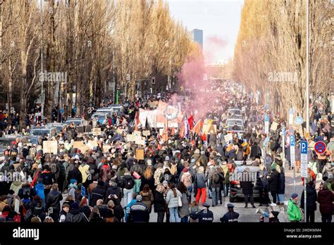 M Nchen Deutschland J Nner Gro Demo Gemeinsam Gegen Rechts