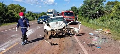 Crian A E Dois Adultos Morrem Em Colis O De Frente Na Br Cidades