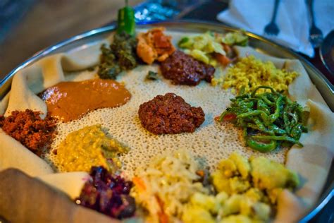 Traditional Ethiopian Food Guide: the Best Ethiopian Dishes + Where to ...