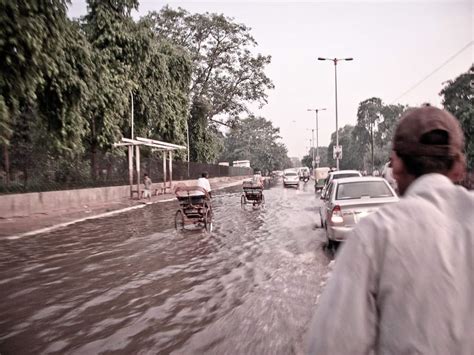 Delhi Ncr Weather Update Death Toll Increases To 8 Imd Issues Orange