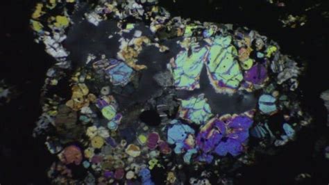 Chondrules in cross polarized light NWA 4379 CV3 (S2/W2-3) Using Optika ...