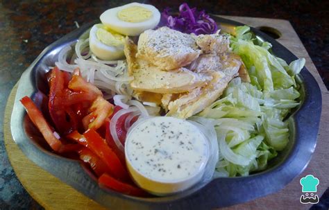 Ensalada Fresca De Pollo Fácil