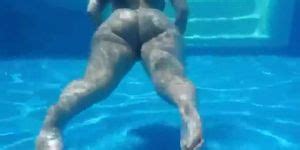 Curvy Pawg Strips And Shakes Her Big Booty Underwater Porn Videos