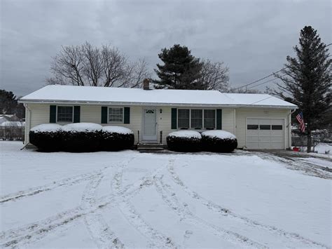 4 Ronaldo Court, Rutland City, VT 05701$383,0002139 Sq.ft4