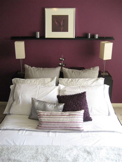 20+ Maroon Accent Wall Bedroom