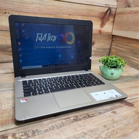 Jual Laptop Asus X441b Processor Amd A4 Shopee Indonesia