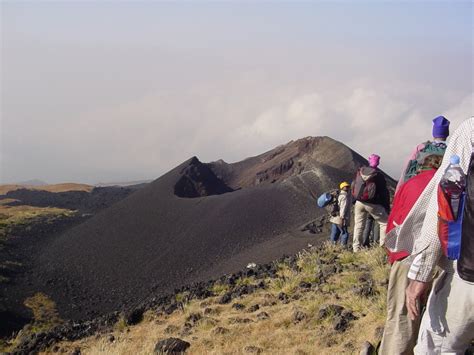 The Cameroon Mountains (Multi-day)