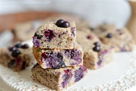 Protein Treats By Nicolette Blueberry Almond Protein Cake Bars