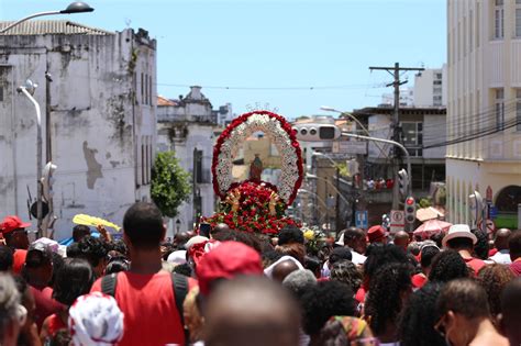 Jornal Correio Devotos Homenageiam Santa B Rbara Na Igreja Nossa