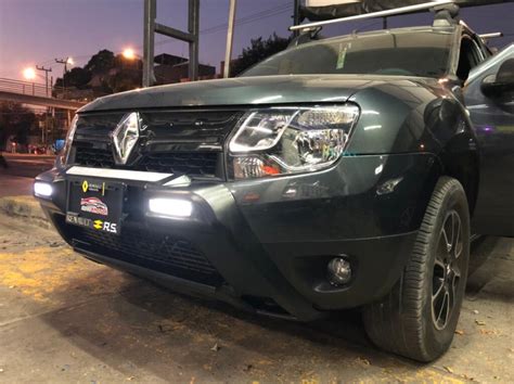 Burrera Deportiva Para Renault Duster Con Faros Led De Fibra Autoemotion