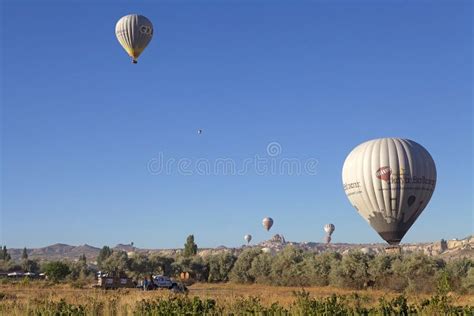 Cappadocia Hot Air Baloon Trip Turkey Editorial Photo Image Of Tourism People 267877296