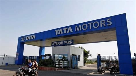 Tata Motors Share Price Hits 52 Week High Over Global Wholesale Figures Hindustan Times