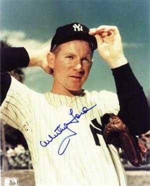 Whitey Ford autographed 8x10 Photo (New York Yankees)