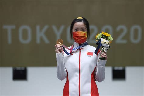 China S Yang Qian Wins First Gold Medal Of 2020 Tokyo Olympics Sports