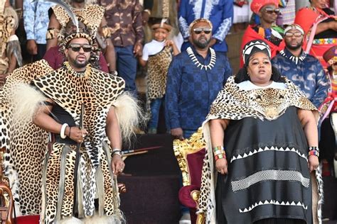 Watch Queen Shows Zulu King Uthando Daily Sun