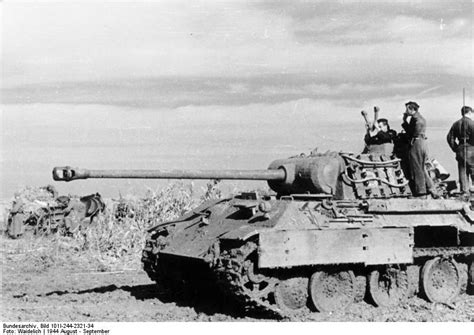 Photo German Panzer V Panther Ausf A Tank During The Retreat From