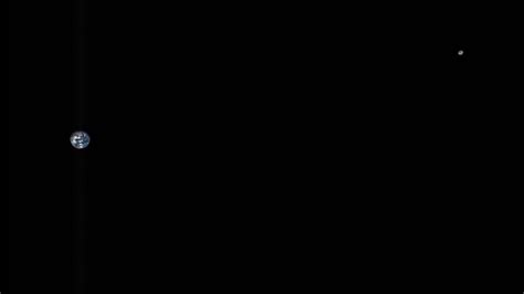 NASA Spacecraft Captures Incredible Image Of Earth And The Moon From 3 ...